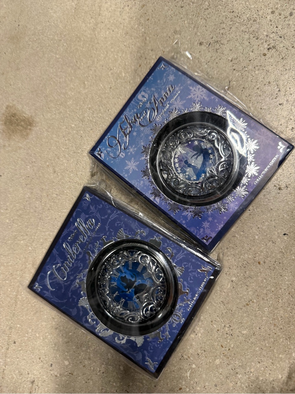 Cinderella and Elsa compact mirrors new